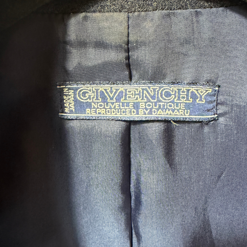 Givenchy Vintage Nouvelle Boutique Navy Wool Double-Breasted Blazer alternate view