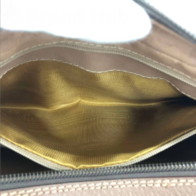 Gucci GG Supreme Clutch Bag 014.58.6086 thumbnail