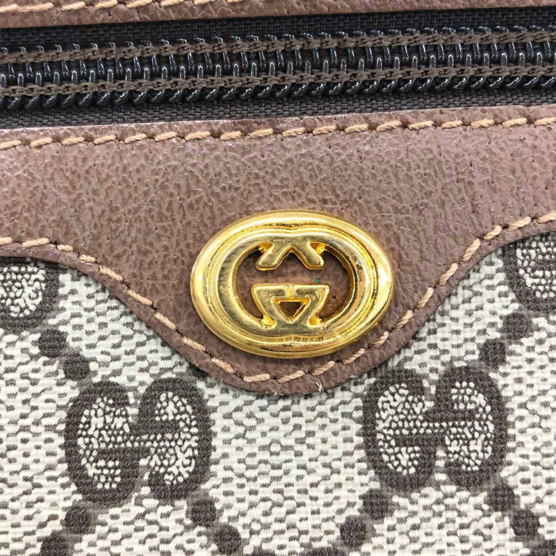Gucci GG Supreme Clutch Bag 014.58.6086 thumbnail