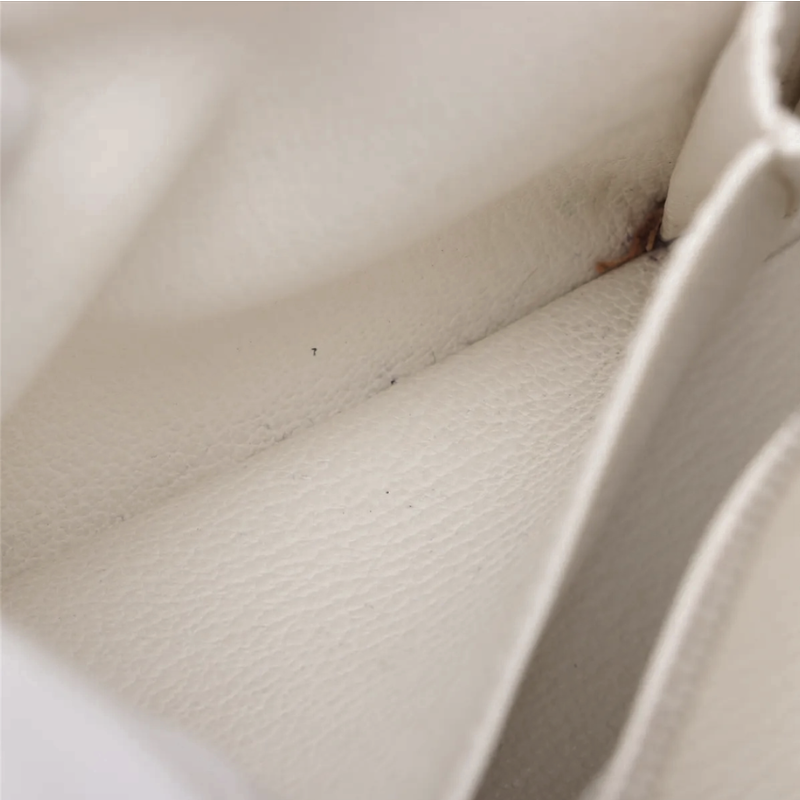 Hermès Jypsière 28 White Taurillon Clemence Leather Palladium Hardware thumbnail