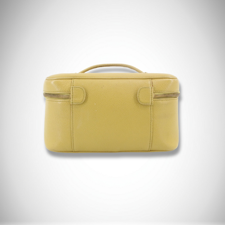 Chanel Vintage CC Logo Horizontal Vanity Case alternate view