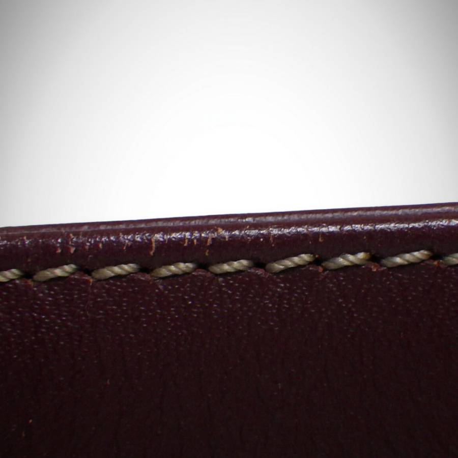 Cartier Vintage Must de Cartier Oval Flap Shoulder Bag in Burgundy thumbnail