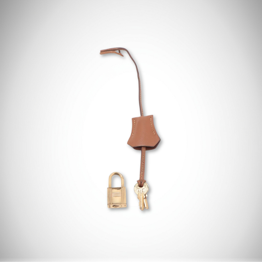 Hermès Vintage Kelly 35 Retourne Gold Handbag Gold Hardware thumbnail