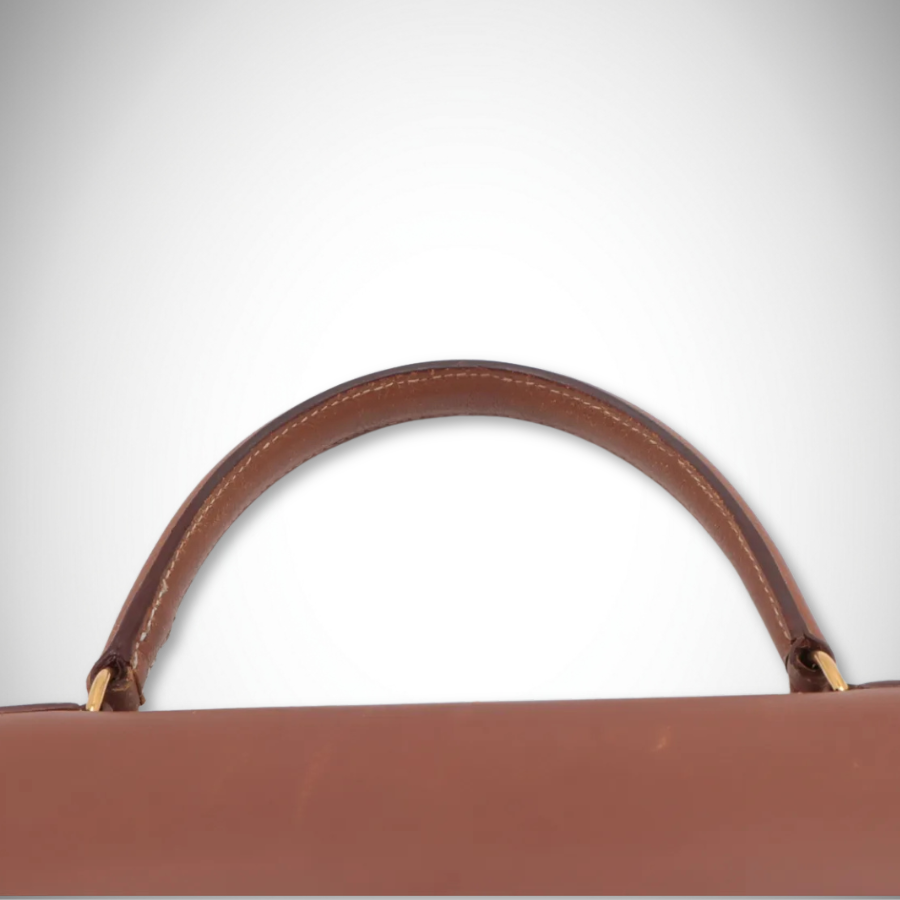 Hermès Vintage Kelly 35 Retourne Gold Handbag Gold Hardware thumbnail
