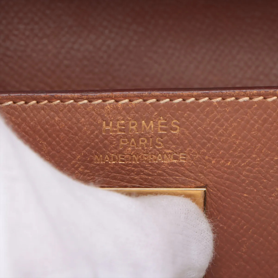 Hermès Vintage Kelly 35 Retourne Gold Handbag Gold Hardware thumbnail