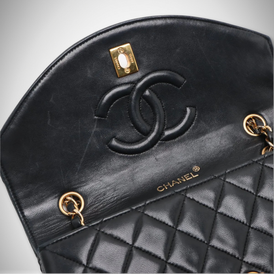Chanel Rare Vintage Matelassé Curved Single Flap Chain Shoulder Bag thumbnail