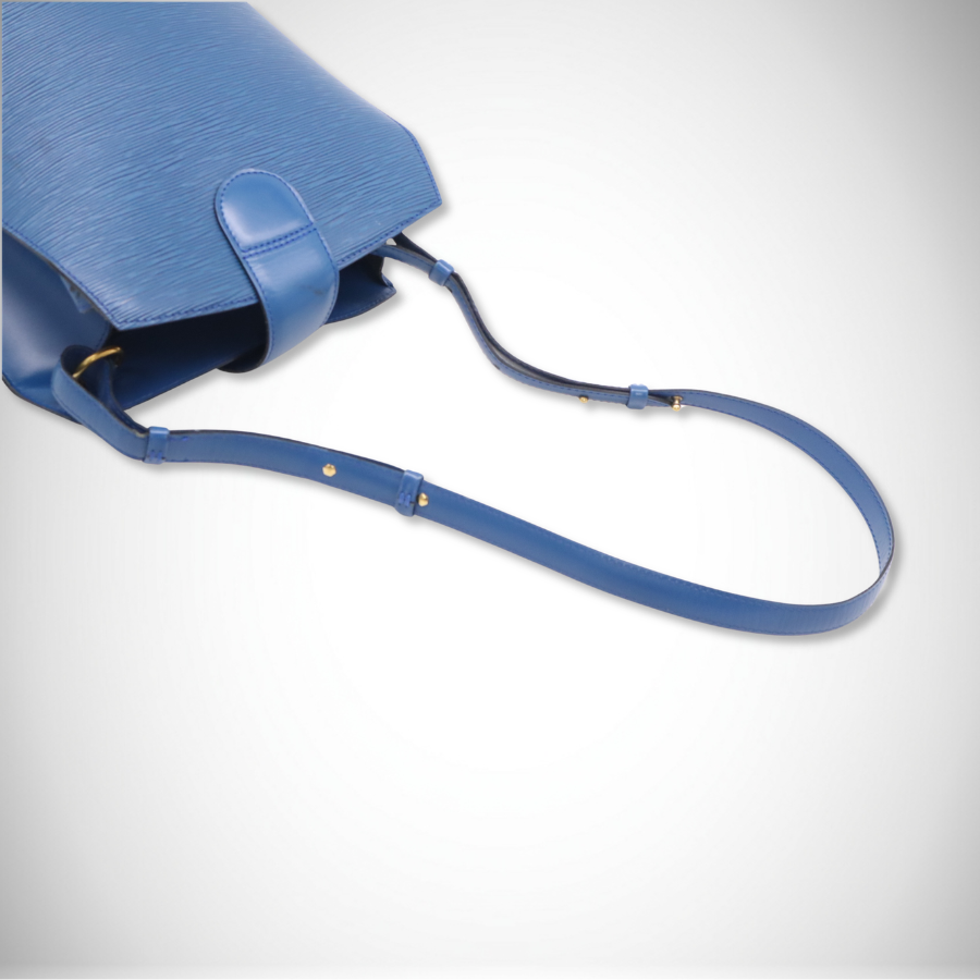 Louis Vuitton Vintage M52255 Cluny in Toledo Blue thumbnail