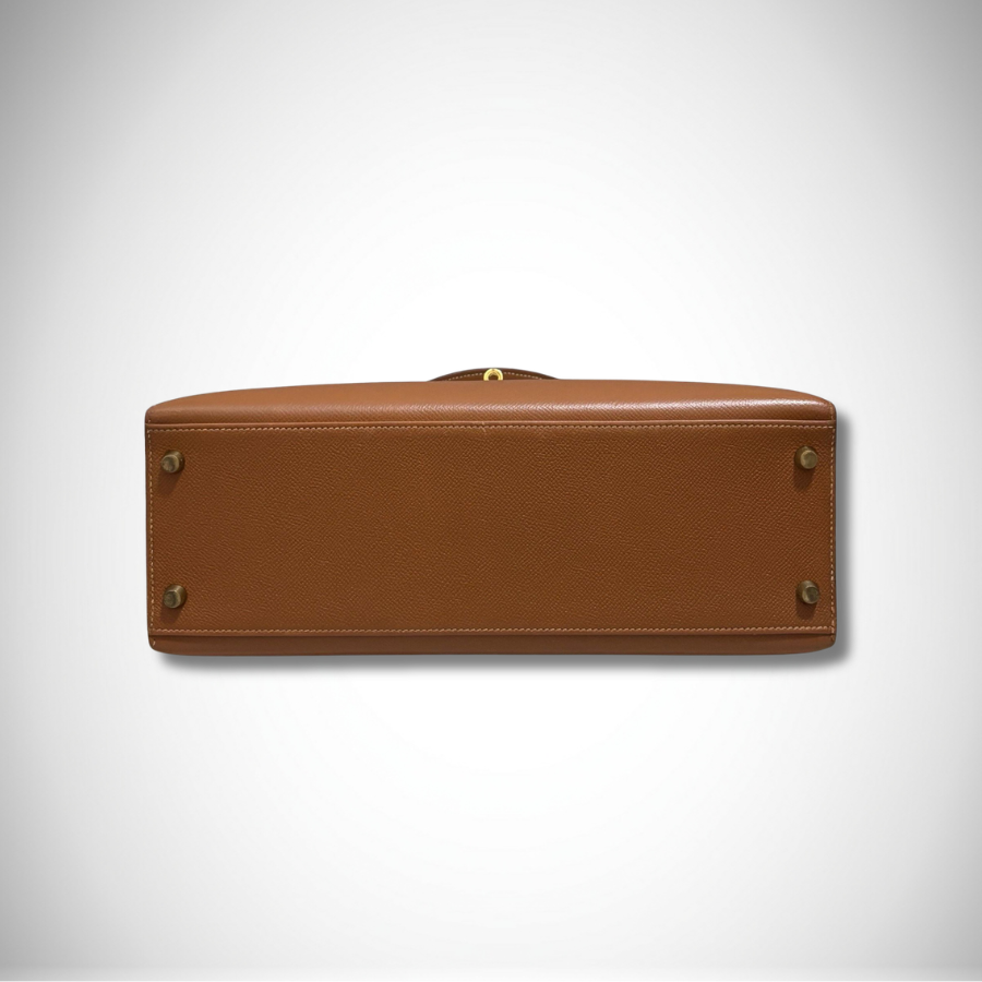 Hermès Vintage Kelly 32 in Gold Epsom Leather Gold Hardware ○Z Stamp No Strap thumbnail