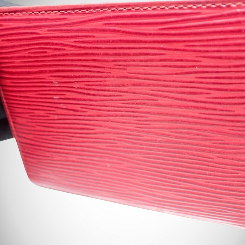 Louis Vuitton Porte 2 Cartes Vertical Pass Case in Red Epi Leather thumbnail