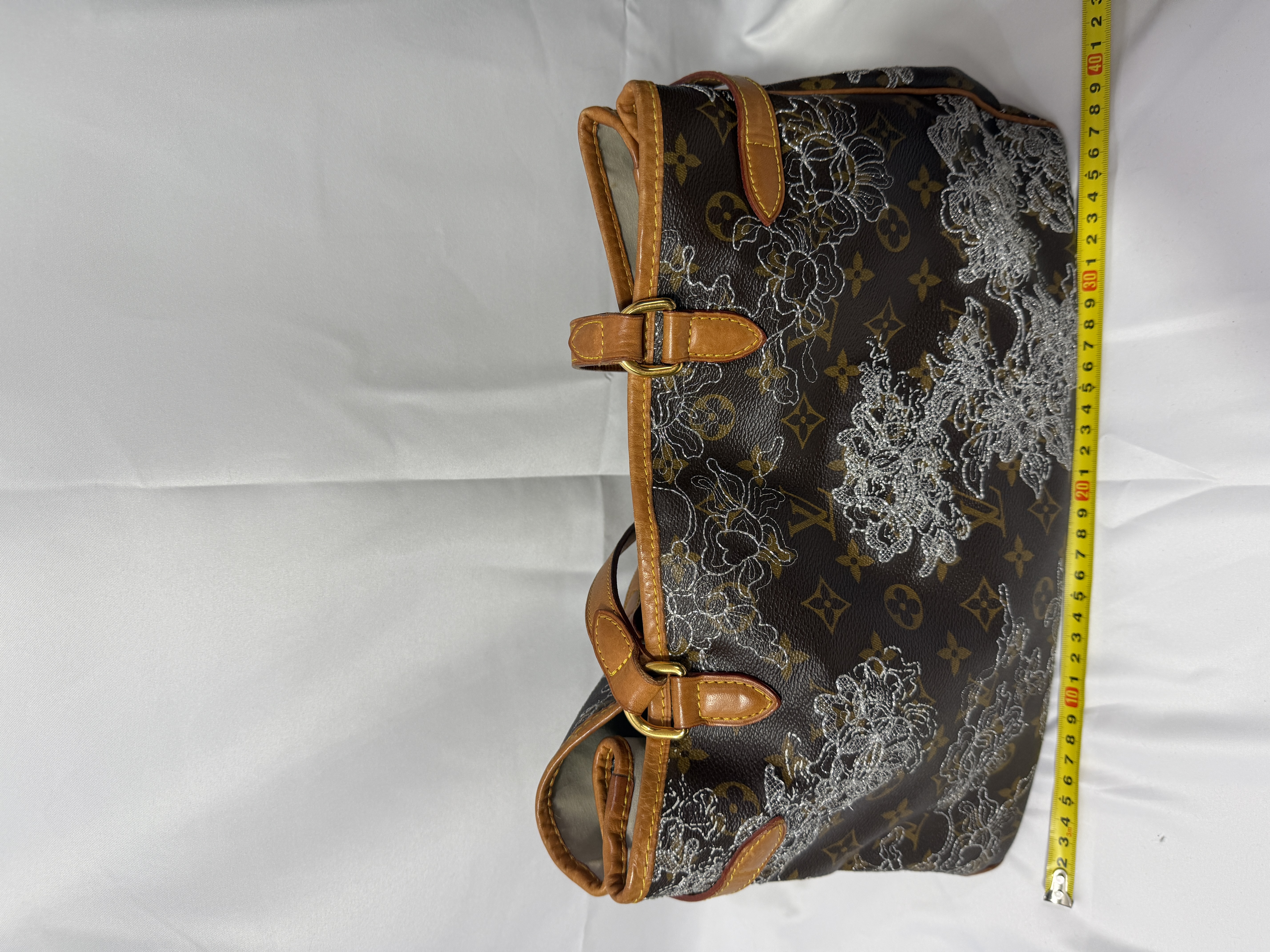 Louis Vuitton Monogram Dentelle Batignolles Horizontal M95399 CA0097 Brown thumbnail