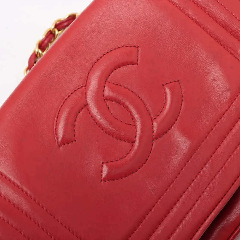Chanel Caviar Quilted Timeless CC Shoulder Bag in Red thumbnail