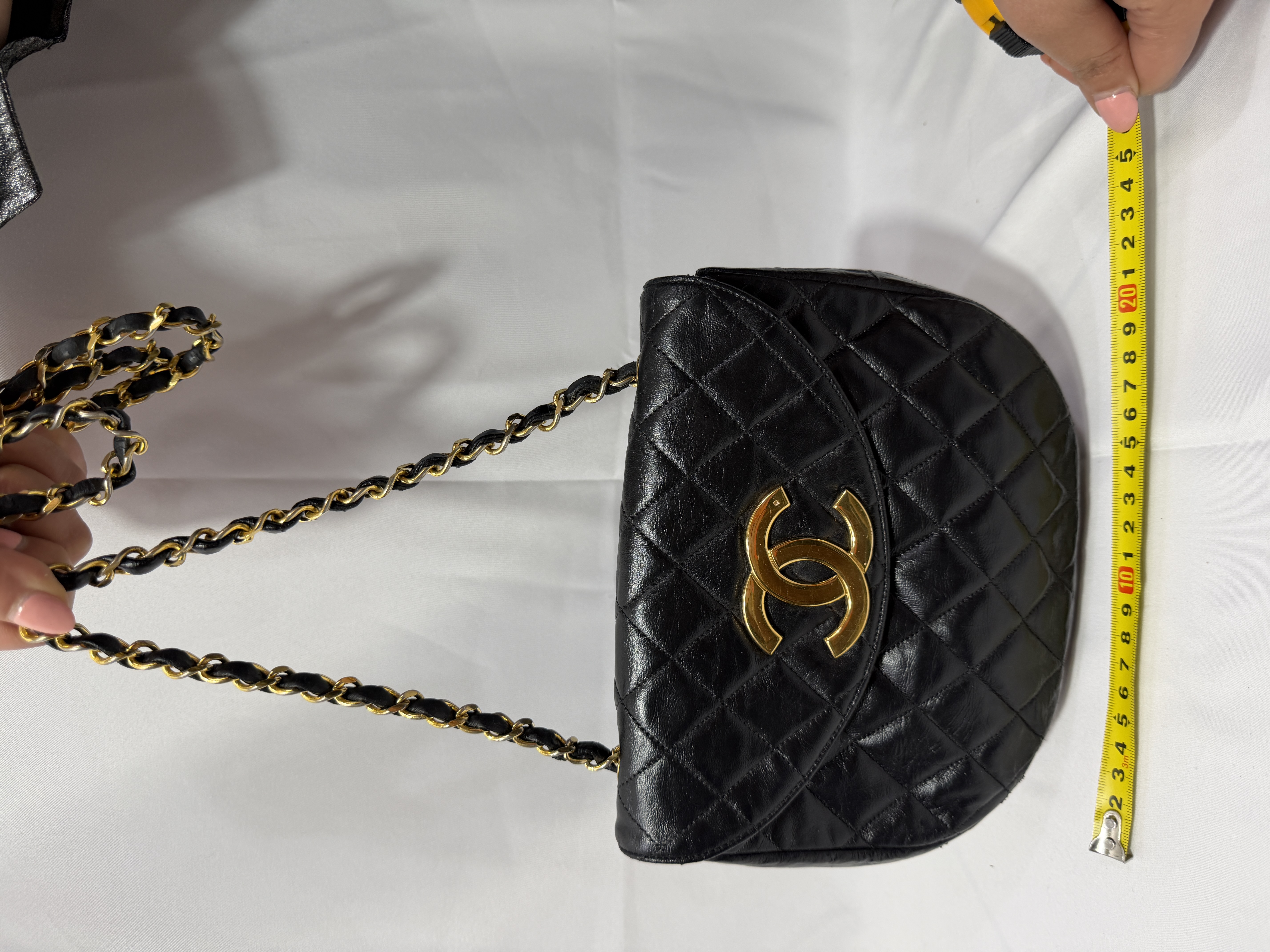 Chanel Vintage Matelassé Round Flap Bag thumbnail