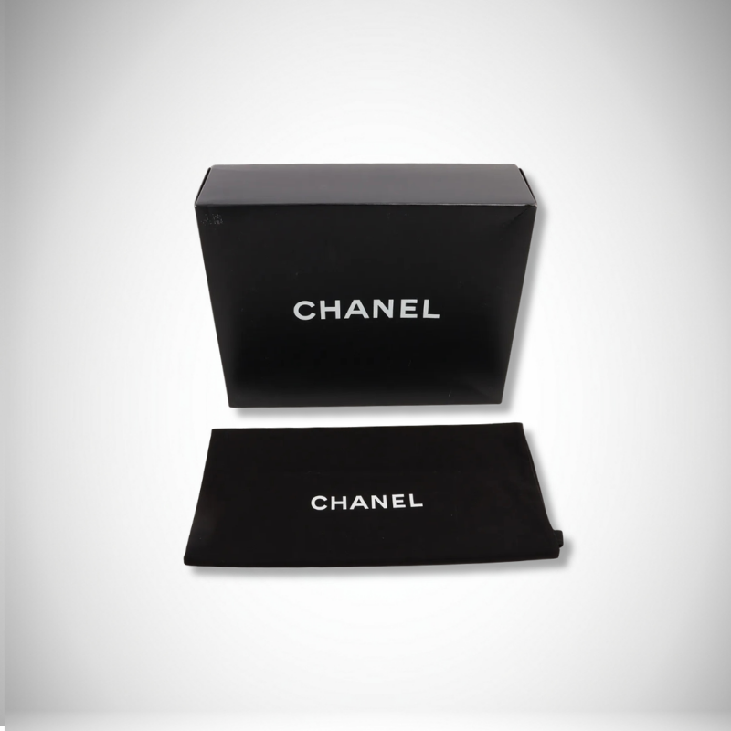 Chanel Classic Matelassé Flap Bag thumbnail
