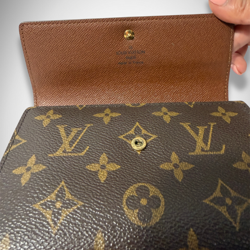 Louis Vuitton Monogram Porte Trésor International Wallet M61605 thumbnail