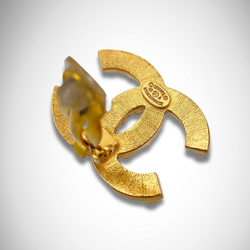 Chanel Vintage CC Gold-tone Lego Stud Earrings thumbnail