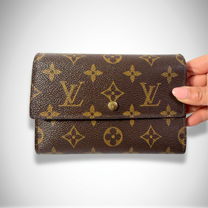 Louis Vuitton Vintage Monogram Porte Trésor International Wallet M61605